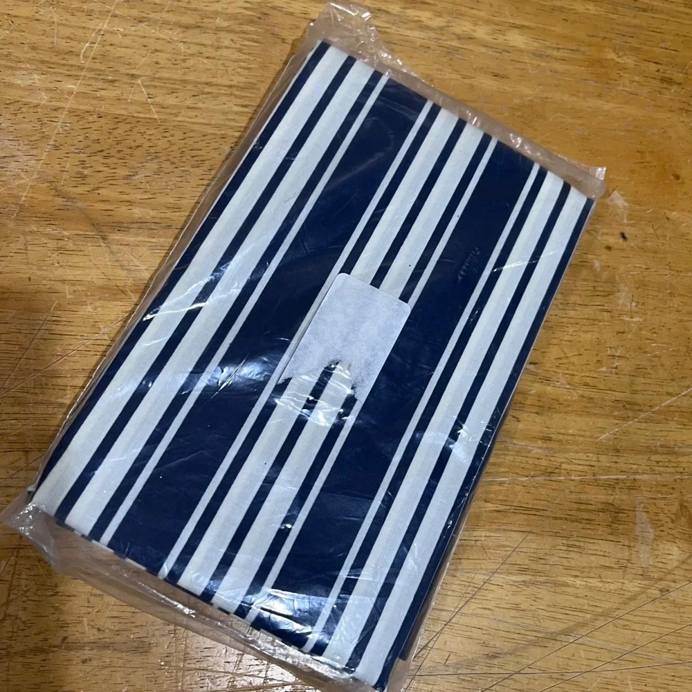 Vintage‎ Springs Industries Navy White Striped No-Iron Percale Pillowcases Set 2
